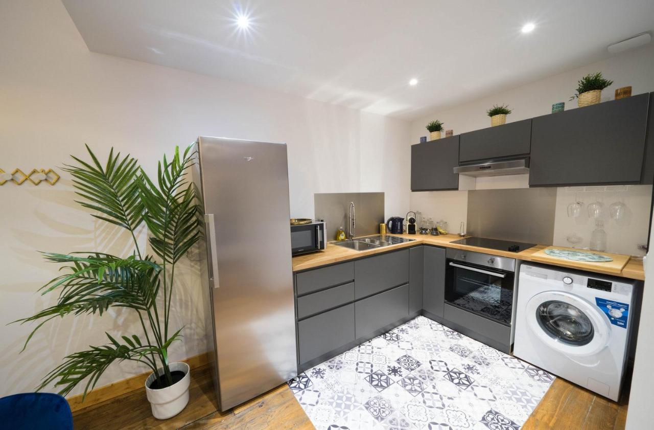 Appartunique - Chez Helder, La Totale Apartment Vichy